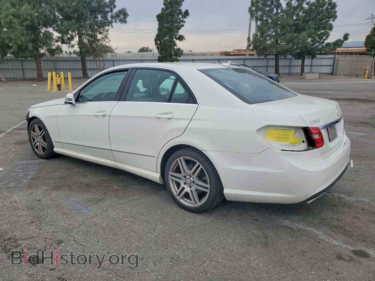 2010 MERCEDES-BENZ E-CLASS - VIN: WDDHF5GB3AA090185 - Фото 2