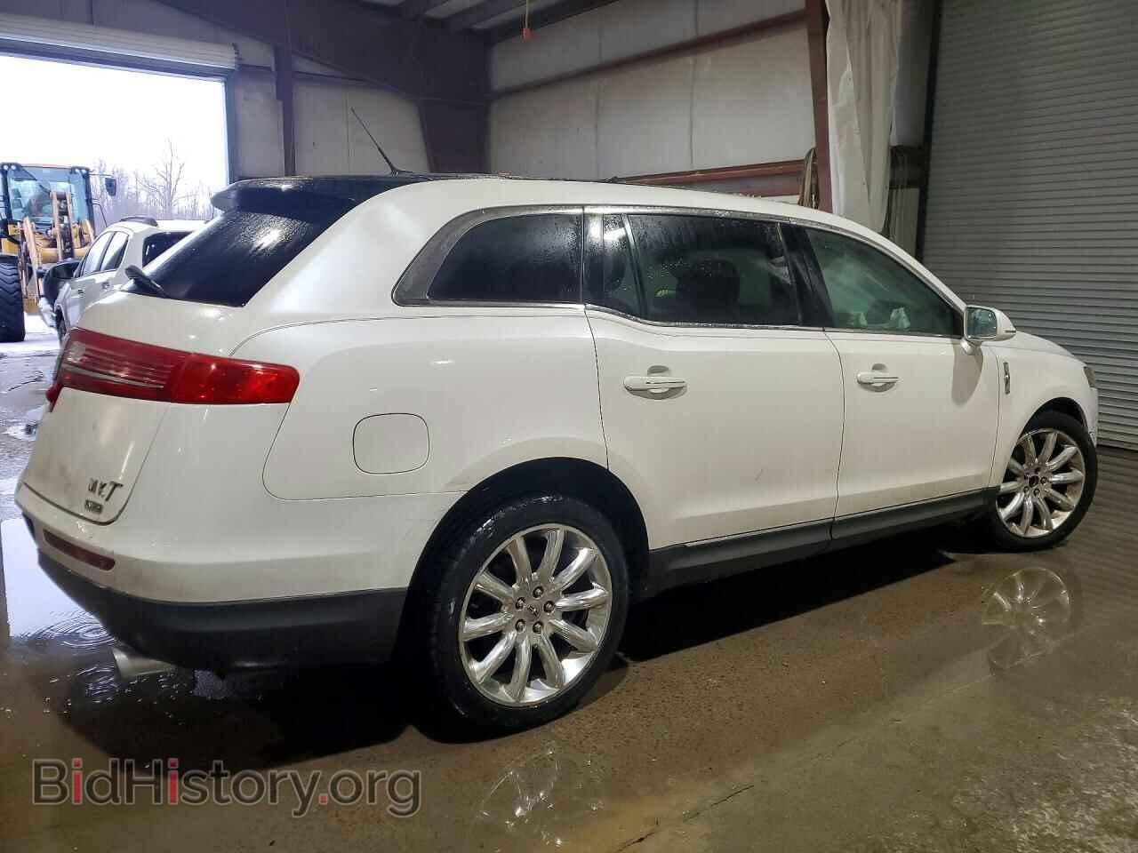 2011 LINCOLN MKT - VIN: 2LMHJ5AR5BBJ54232 - Photo 3