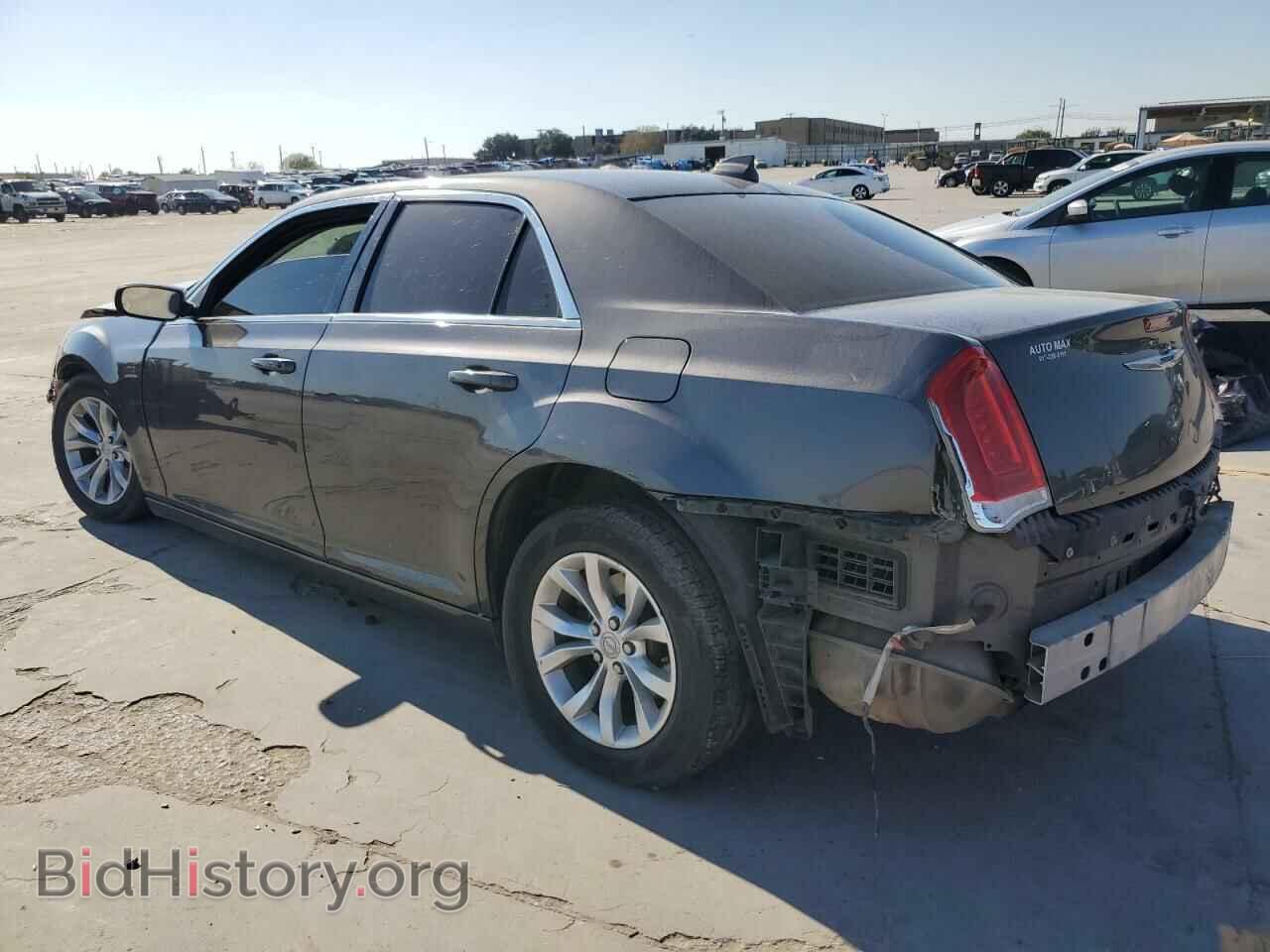 2015 CHRYSLER 300 - VIN: 2C3CCAAG7FH829064 - Фото 2