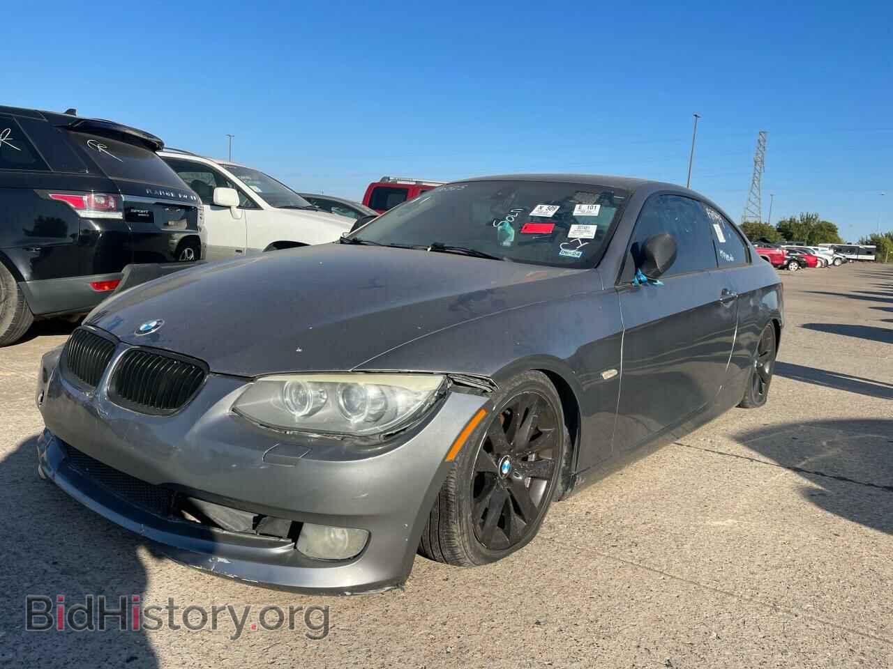 2012 BMW 3 SERIES - VIN: WBAKE3C55CE770525 - Фото 2
