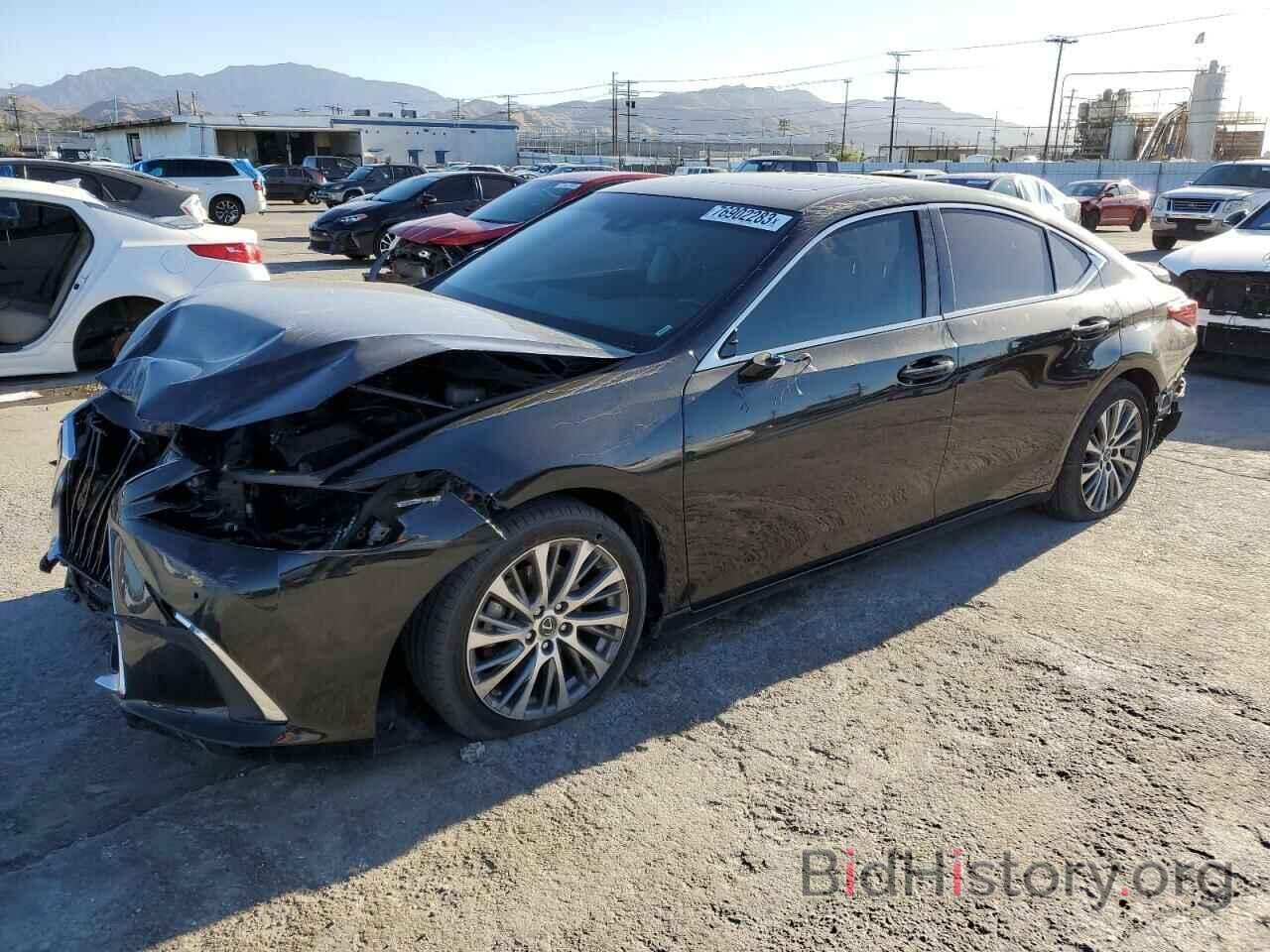 Photo 58ADA1C13MU003017 - LEXUS ES300 2021