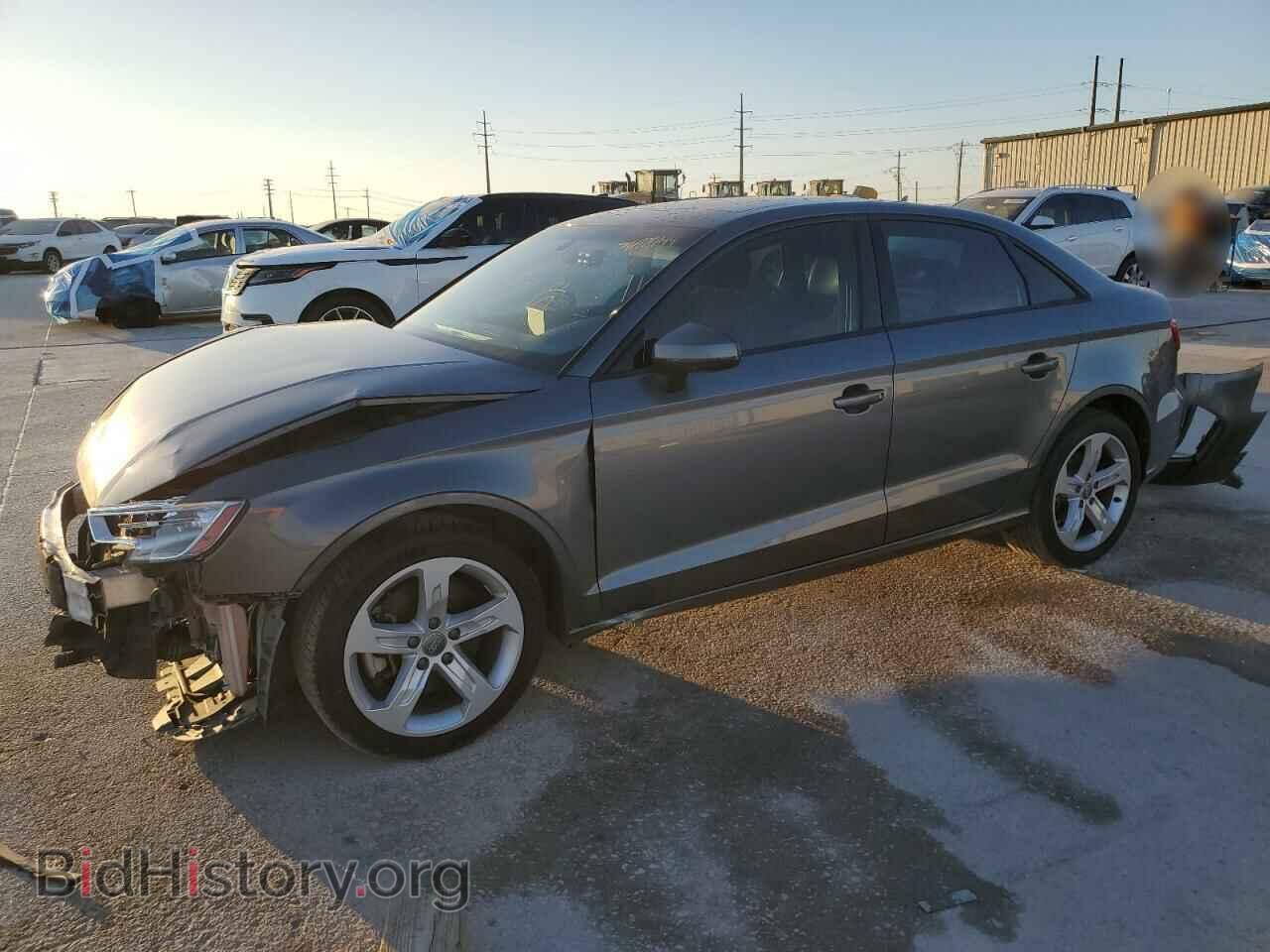 Photo WAUAUGFF2J1034611 - AUDI A3 2018
