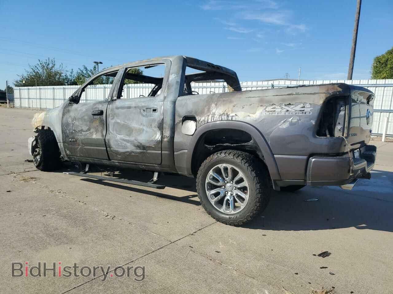 2020 RAM 1500 - VIN: 1C6SRFJM8LN214266 - Фото 2