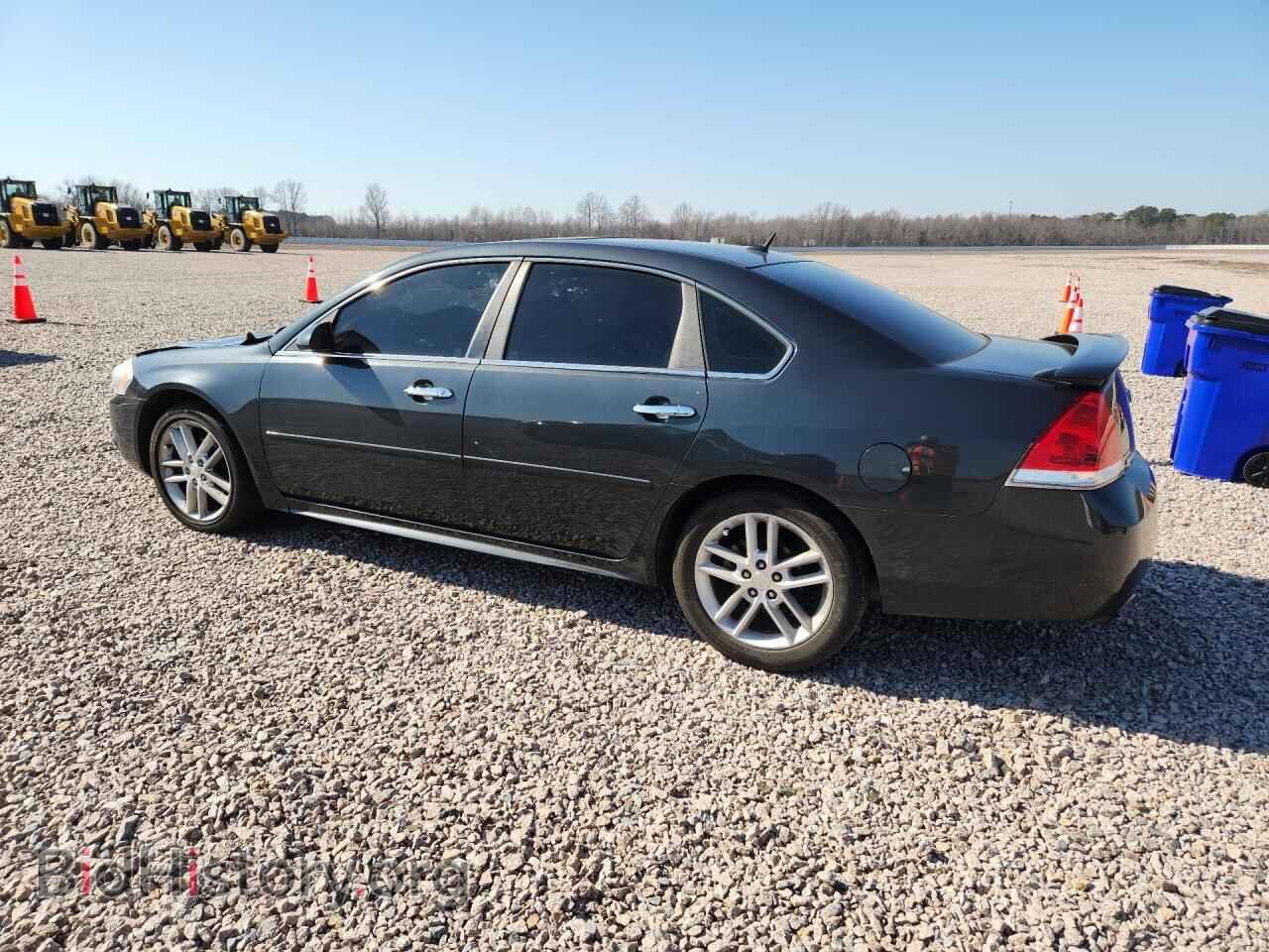 2015 CHEVROLET IMPALA - VIN: 2G1WC5E37F1151280 - Фото 2