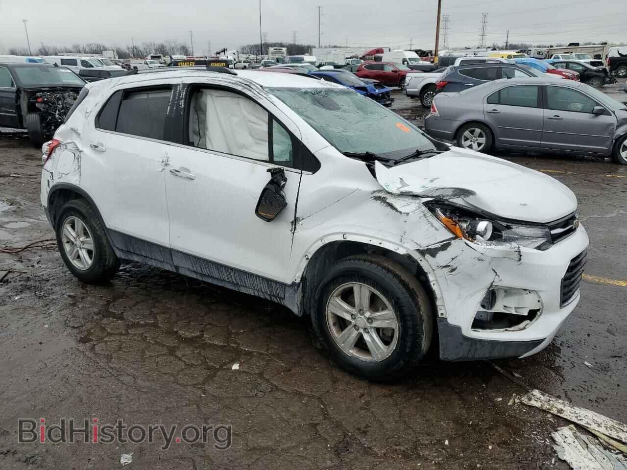 2017 CHEVROLET TRAX - VIN: 3GNCJPSB2HL217640 - Фото 4