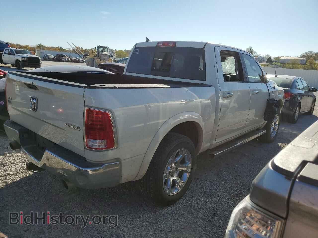 2016 RAM 1500 - VIN: 1C6RR7NT9GS259522 - Фото 3