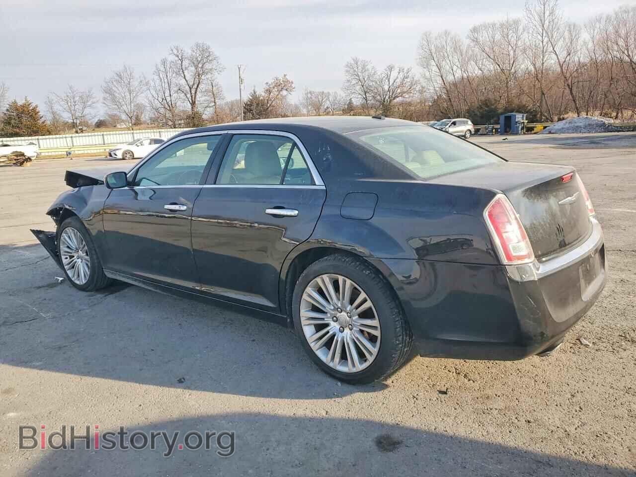 2011 CHRYSLER 300 - VIN: 2C3CA5CG5BH598489 - Фото 2