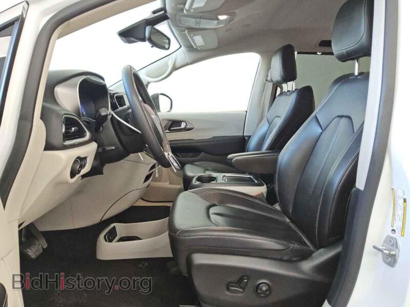 2023 Chrysler PACIFICA (VIN 2C4RC1BG7PR532246) — фото 7 из 14