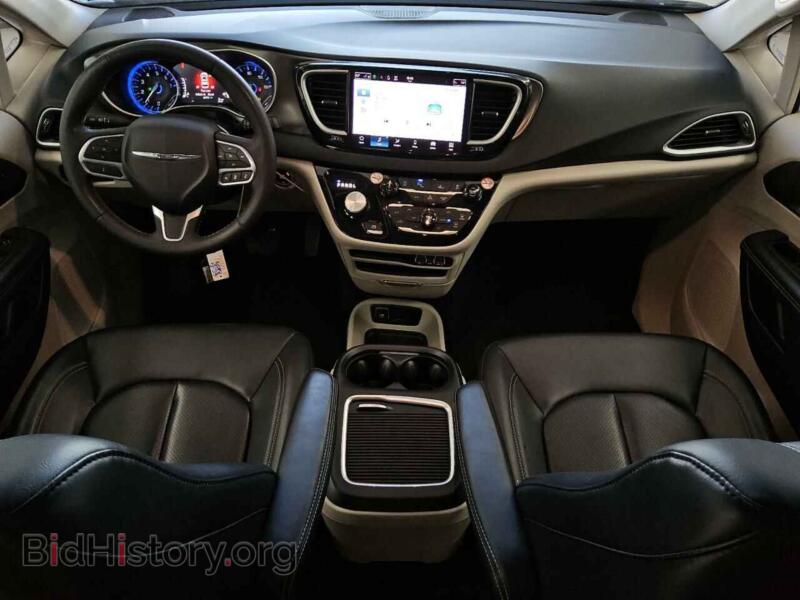 2023 Chrysler PACIFICA (VIN 2C4RC1BG7PR532246) — фото 8 из 14