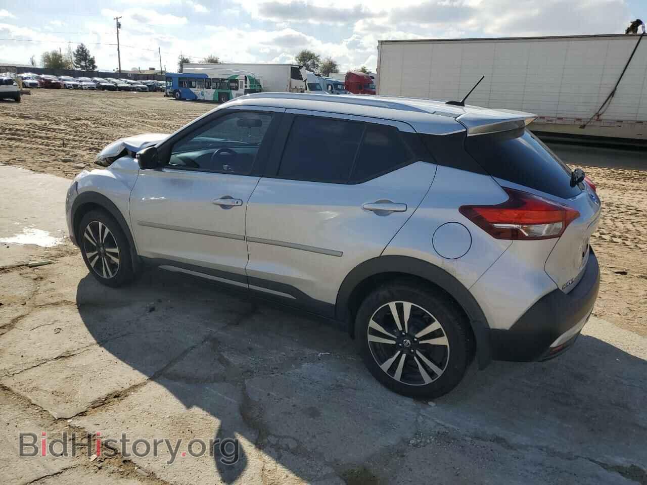 2019 NISSAN KICKS - VIN: 3N1CP5CU3KL514809 - Фото 2