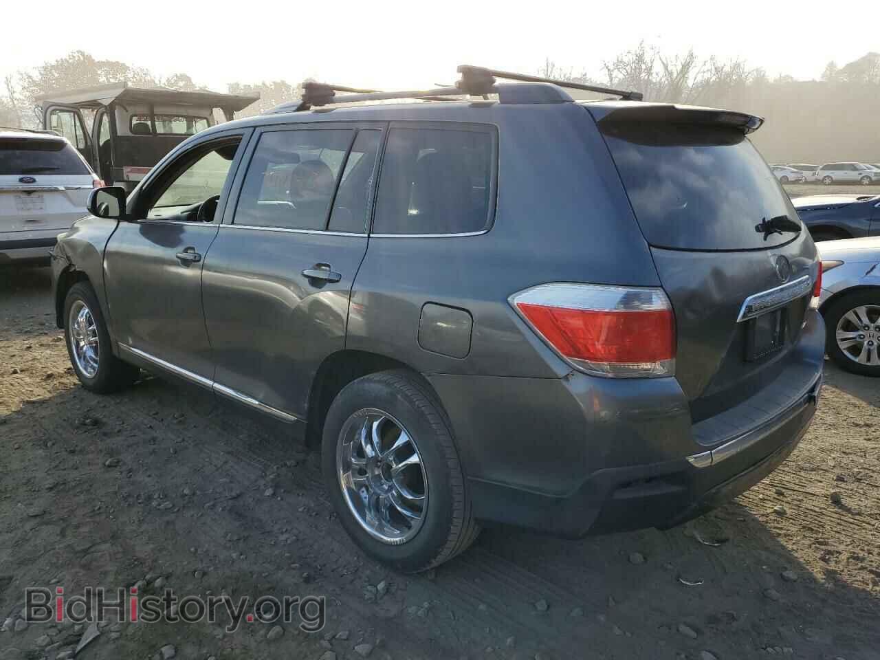 2012 TOYOTA HIGHLANDER - VIN: 5TDBK3EH2CS093432 - Фото 2