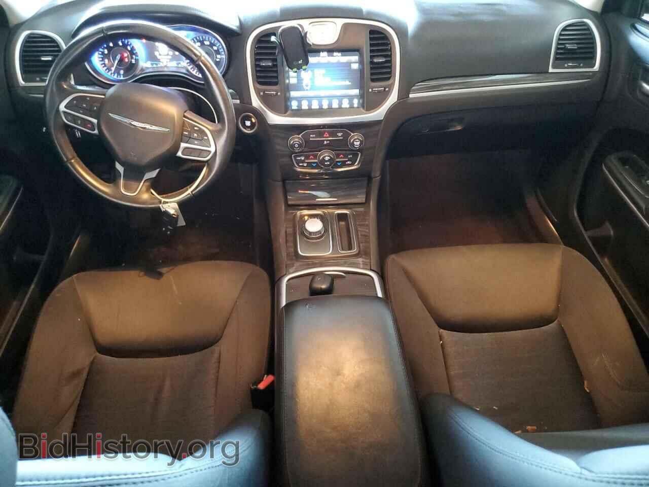 2018 CHRYSLER 300 - VIN: 2C3CCAAGXJH319896 - Фото 8