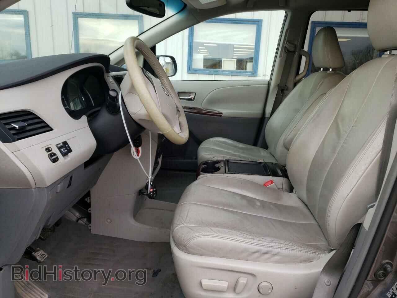 2011 TOYOTA All Models - VIN: 5TDYK3DC9BS065433 - Фото 7