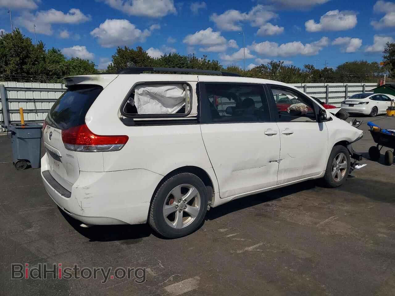 2014 TOYOTA All Models - VIN: 5TDKK3DC4ES473798 - Фото 3