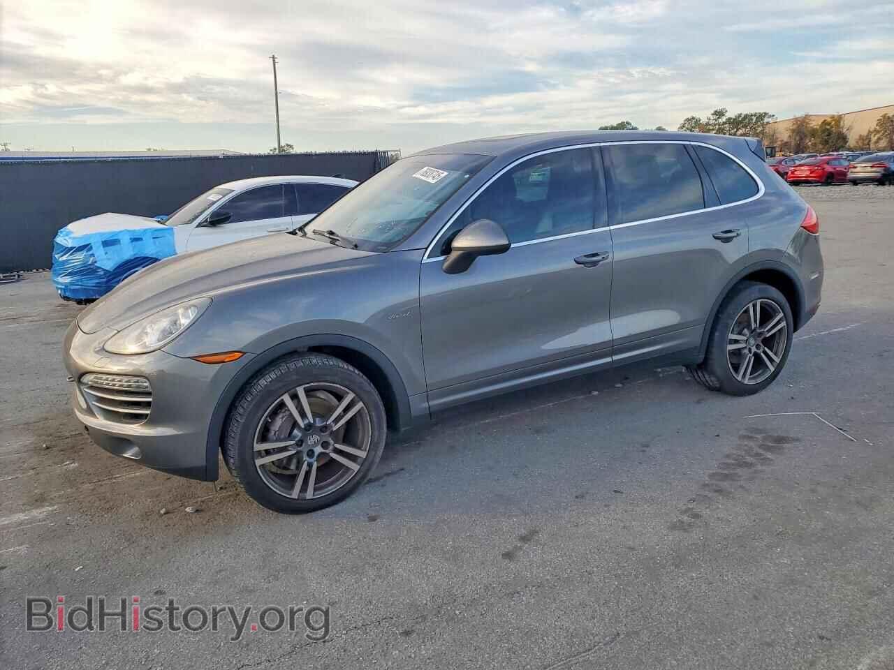 Photo WP1AF2A26DLA23753 - PORSCHE CAYENNE 2013