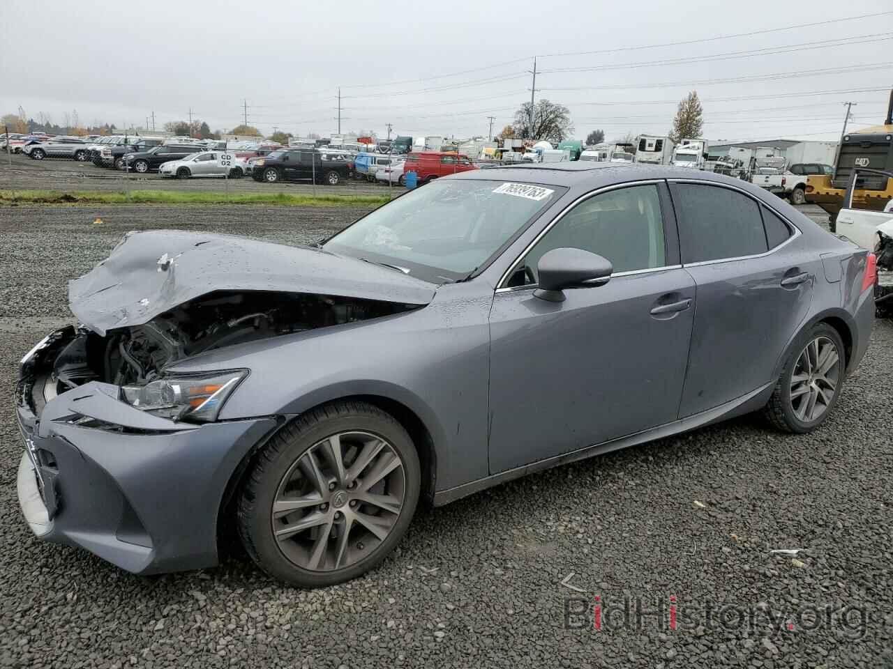 Photo JTHBA1D20J5074786 - LEXUS IS 2018