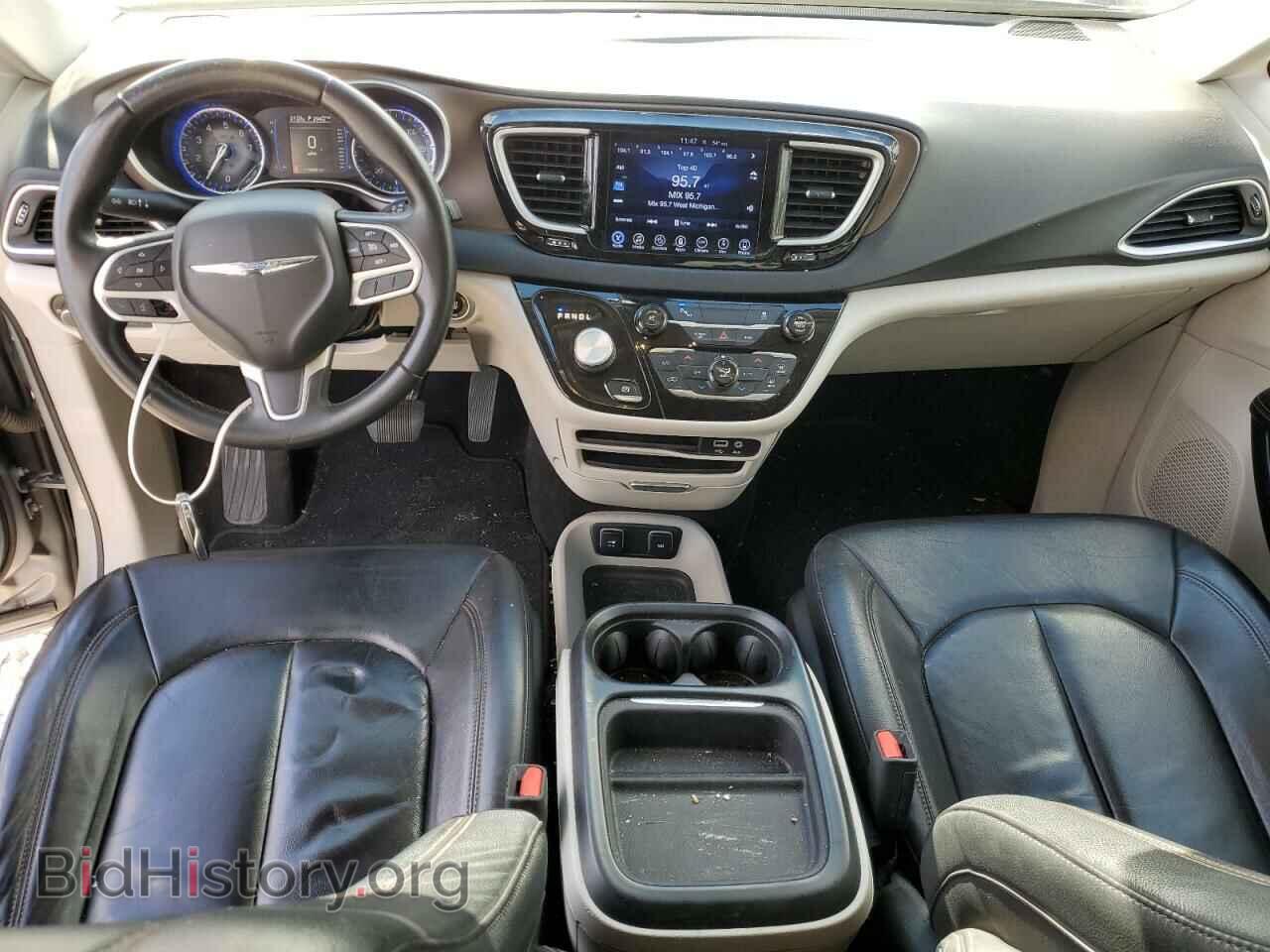 2017 CHRYSLER PACIFICA - VIN: 2C4RC1BG9HR544027 - Photo 8