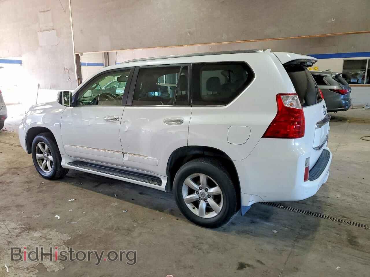 2013 LEXUS GX - VIN: JTJBM7FX2D5063777 - Фото 2