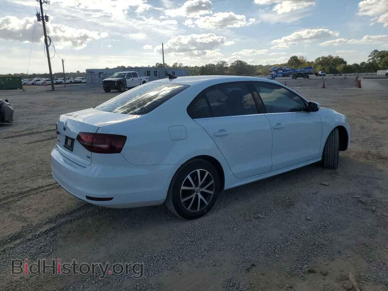 2017 VOLKSWAGEN JETTA - VIN: 3VWDB7AJ7HM305285 - Фото 3