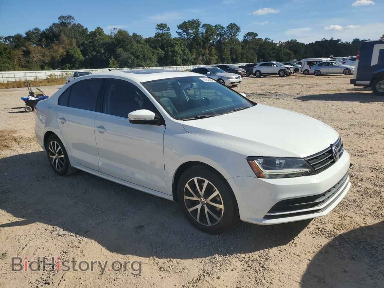 2017 VOLKSWAGEN JETTA - VIN: 3VWDB7AJ7HM305285 - Фото 4
