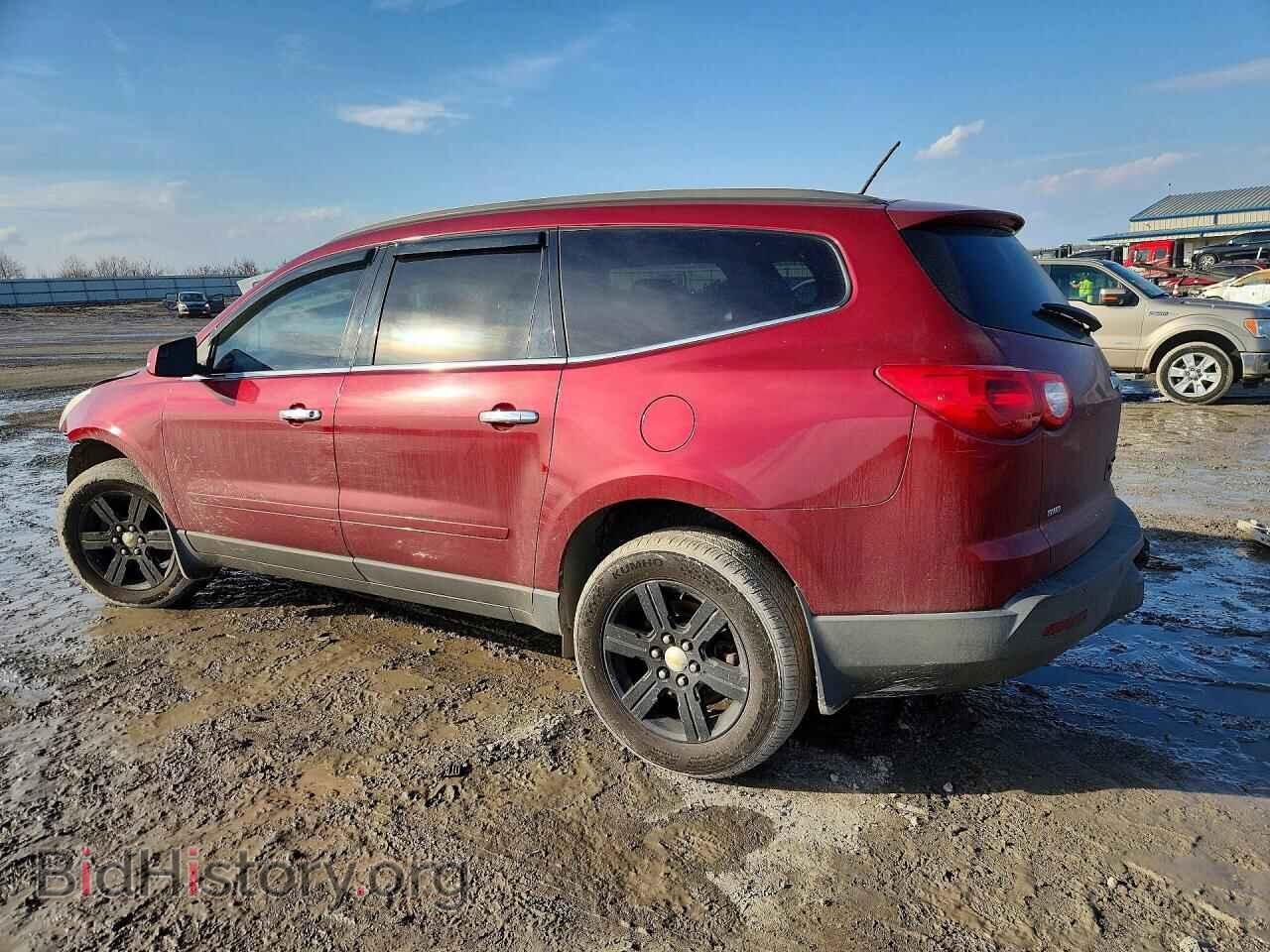 2011 CHEVROLET TRAVERSE - VIN: 1GNKVJED4BJ372019 - Фото 2