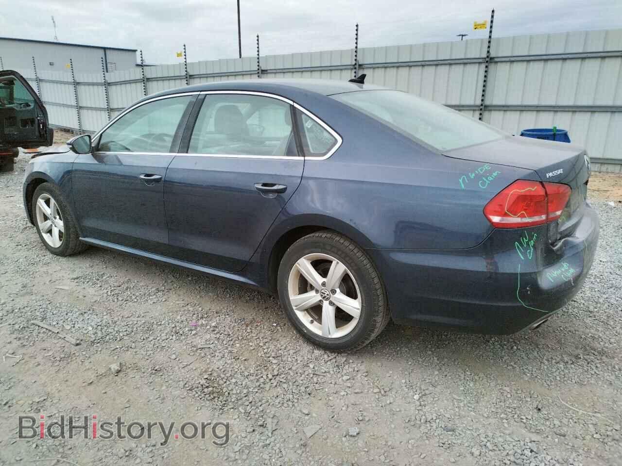 2012 VOLKSWAGEN PASSAT - VIN: 1VWBH7A34CC050077 - Фото 2