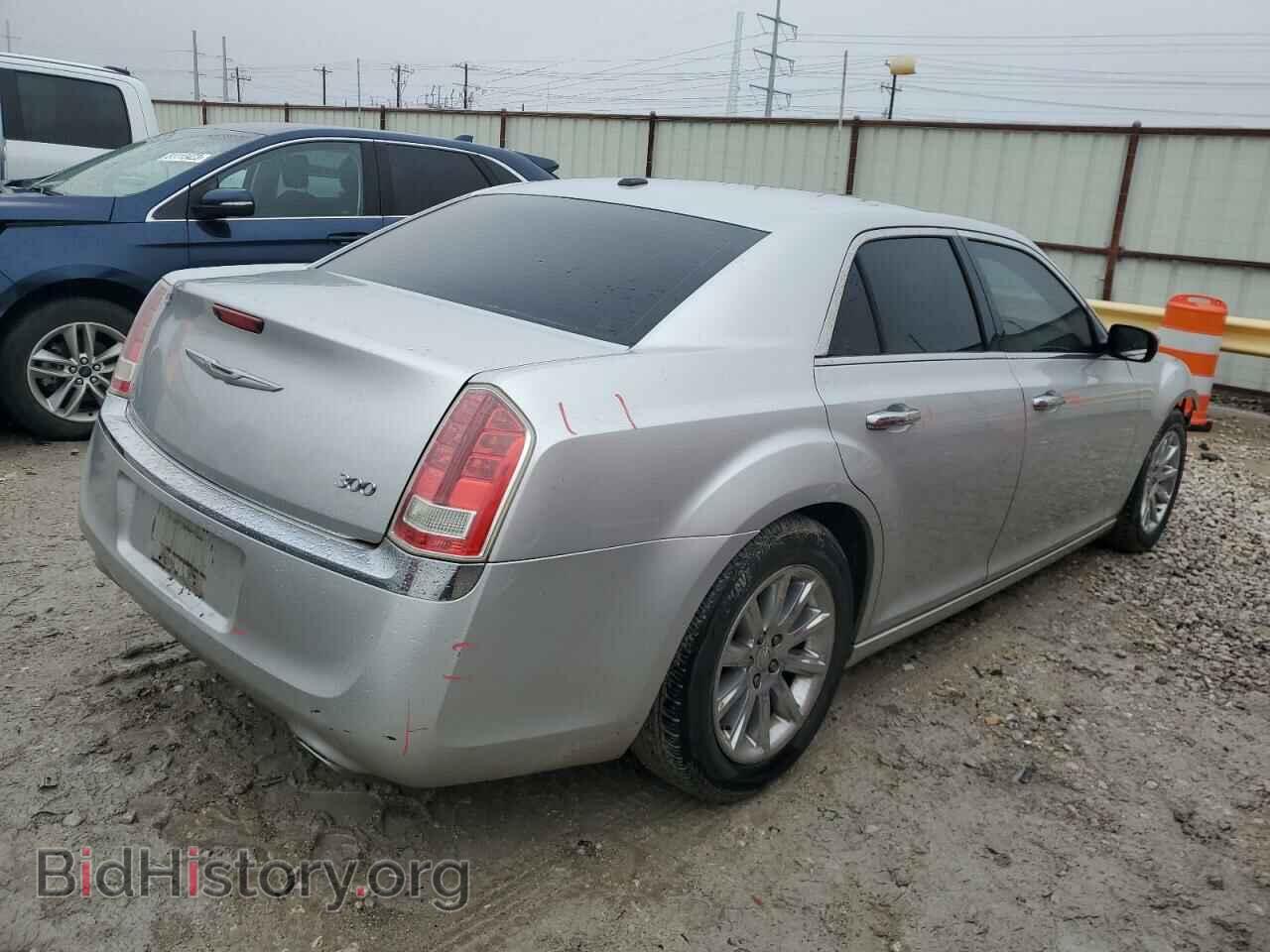 2012 CHRYSLER 300 - VIN: 2C3CCACG5CH231354 - Photo 3