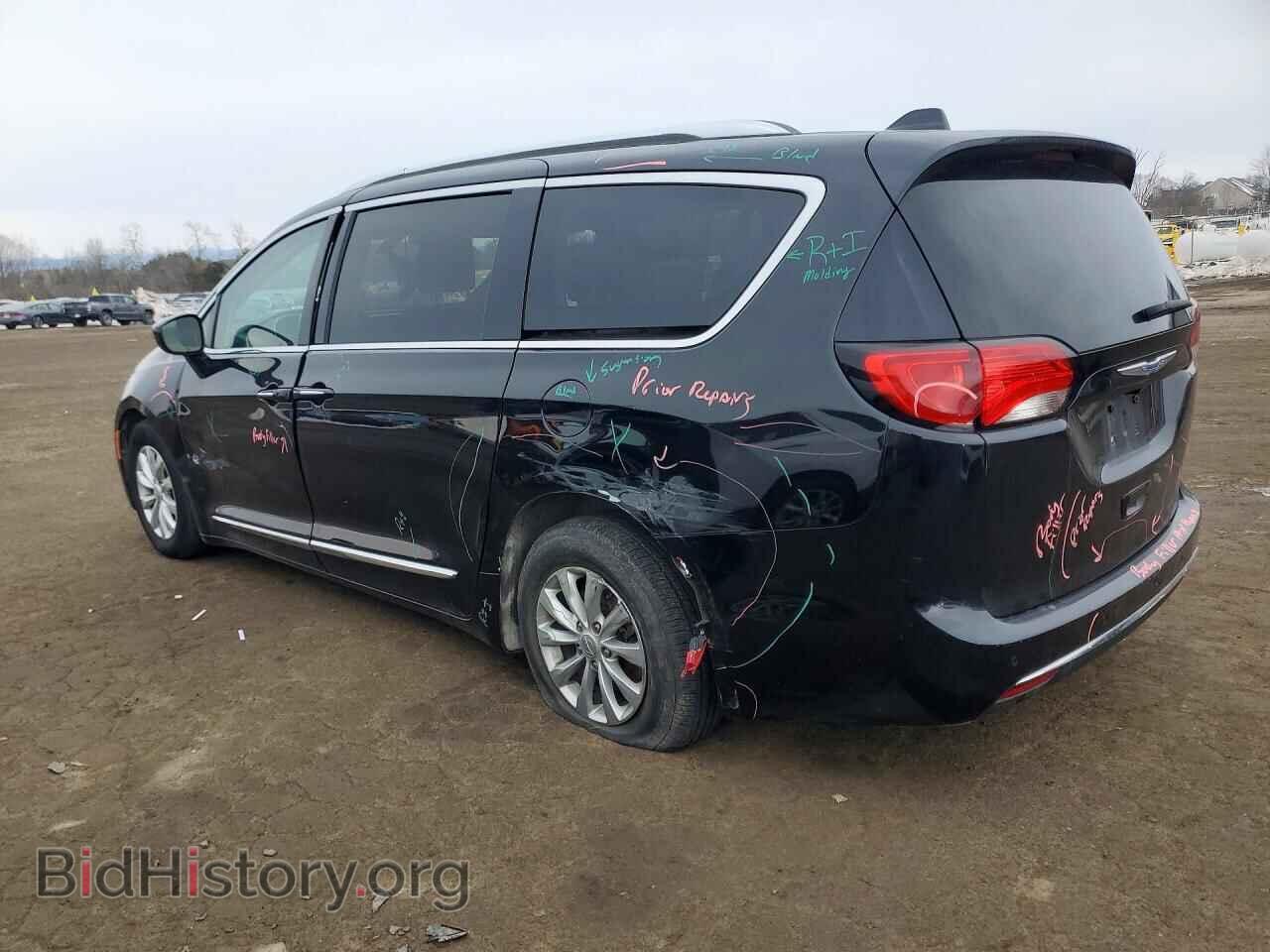 2018 CHRYSLER PACIFICA - VIN: 2C4RC1BG6JR214321 - Фото 2