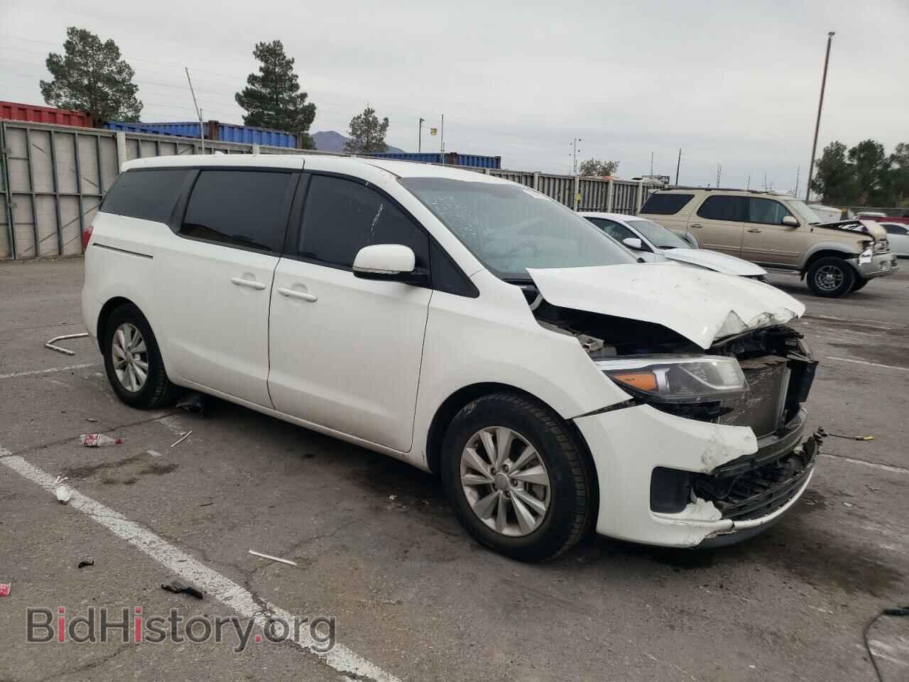 2017 KIA All Models - VIN: KNDMB5C12H6223193 - Фото 4
