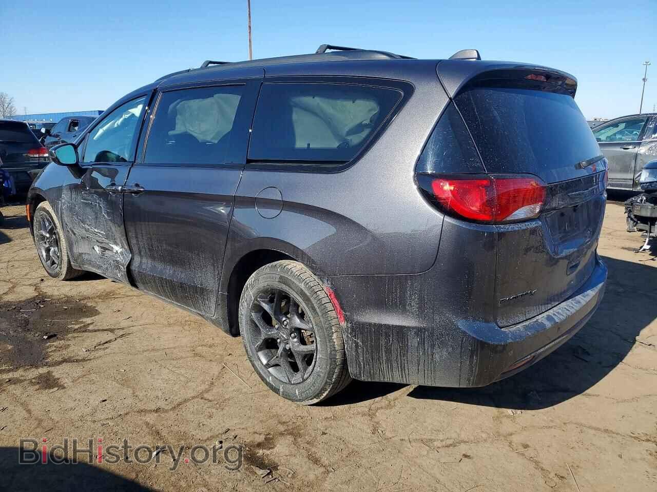 2019 CHRYSLER PACIFICA - VIN: 2C4RC1GG2KR678944 - Photo 2