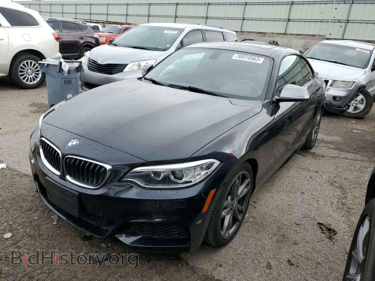 Фотография WBA1J7C56FV358942 - BMW M2 2015