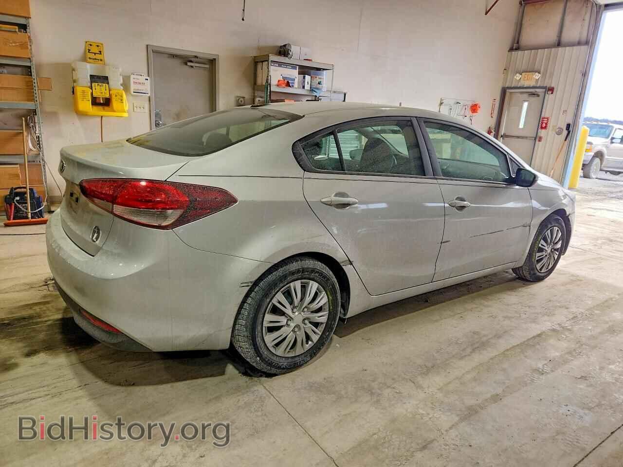 2017 KIA FORTE - VIN: 3KPFK4A71HE046026 - Фото 3