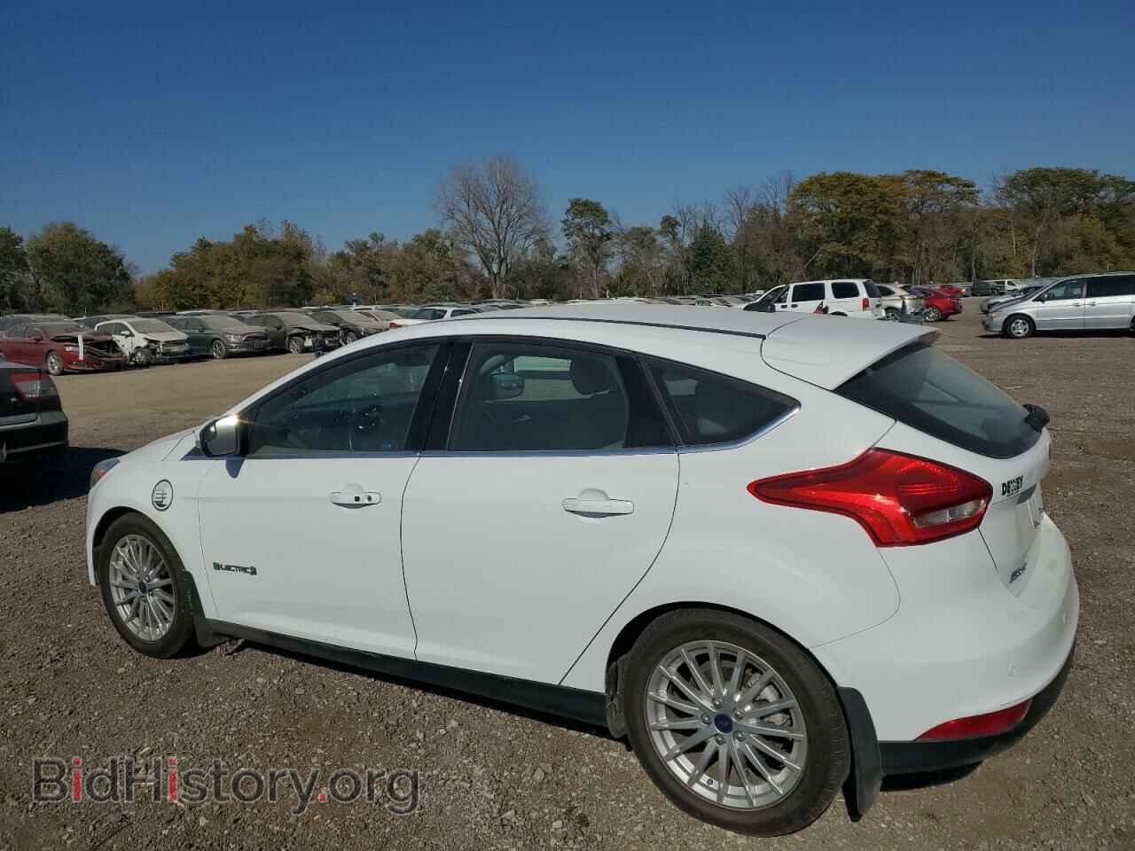 2016 FORD FOCUS - VIN: 1FADP3R48GL221882 - Фото 2