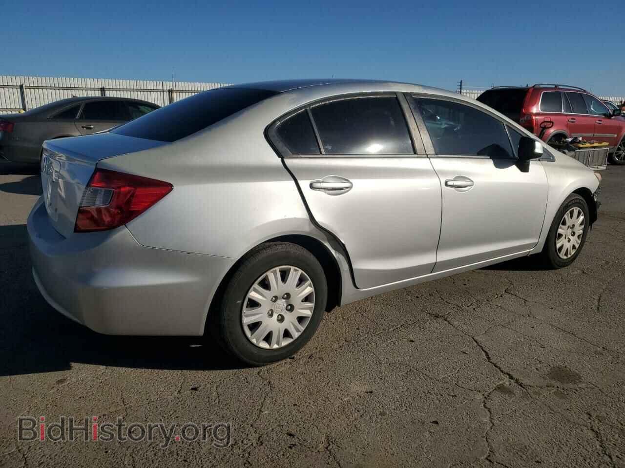 2012 HONDA CIVIC - VIN: 2HGFB2F57CH597720 - Фото 3