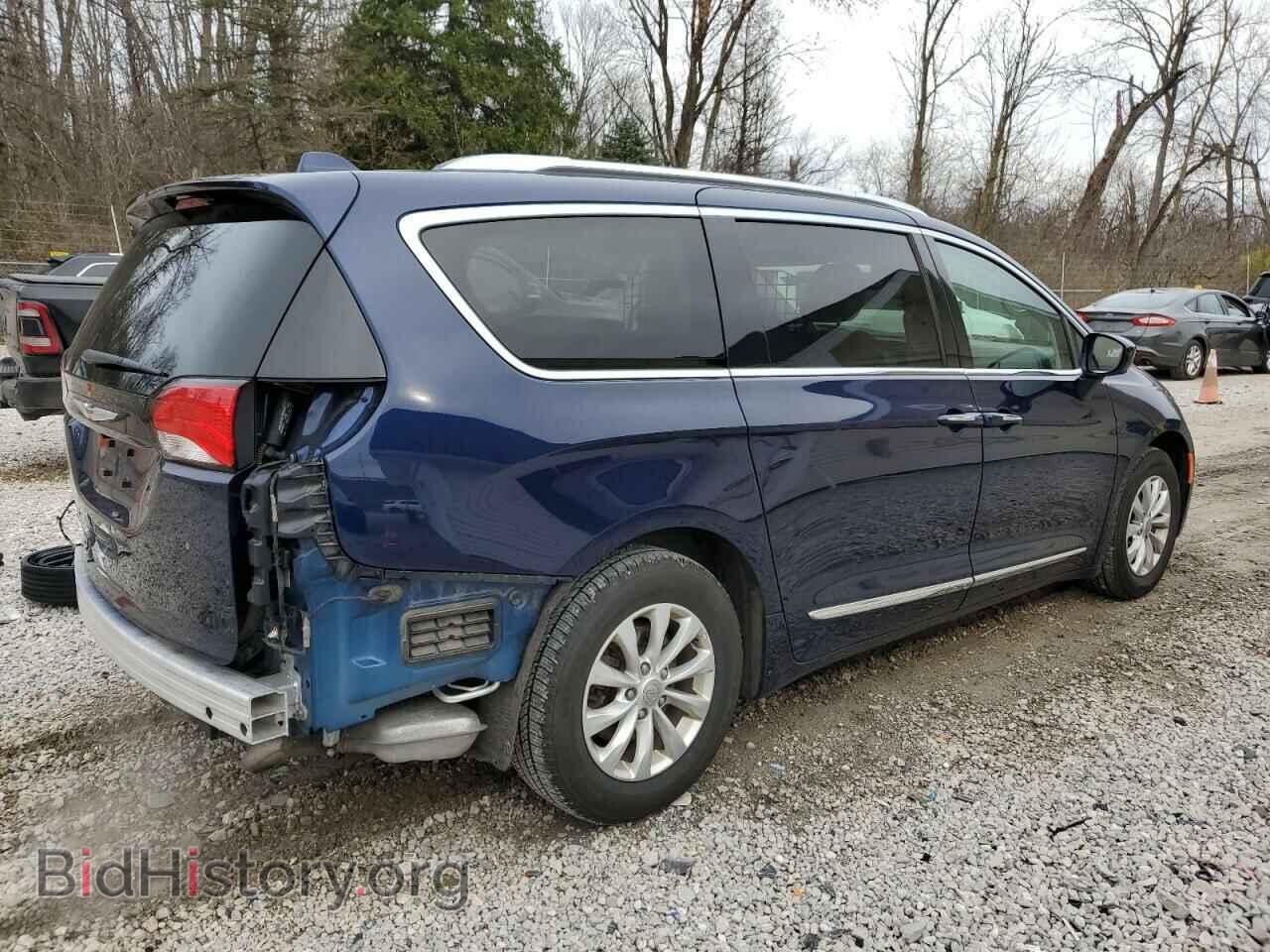2019 CHRYSLER PACIFICA - VIN: 2C4RC1BG2KR666221 - Фото 3