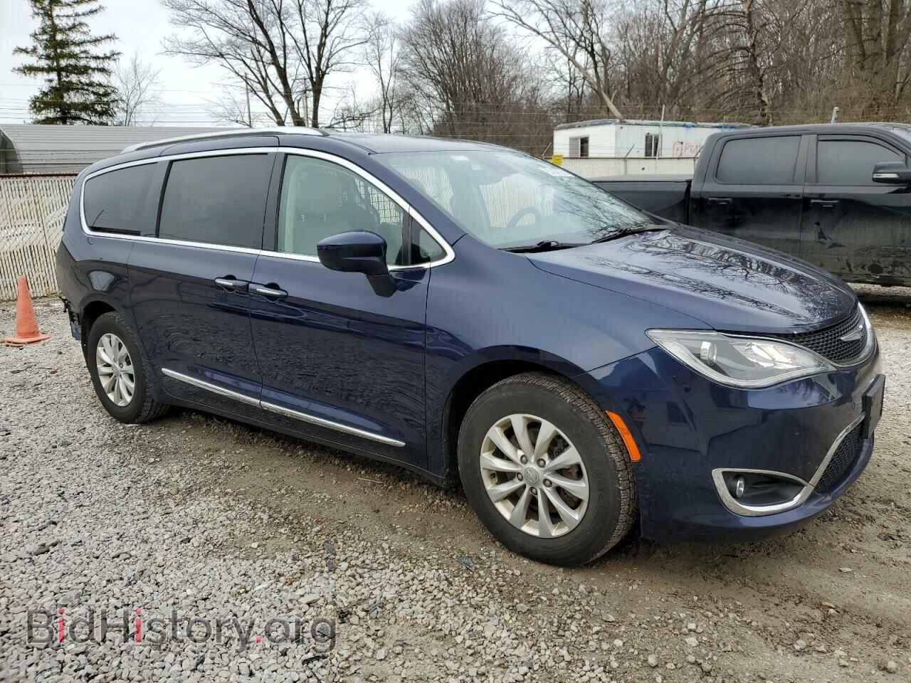 2019 CHRYSLER PACIFICA - VIN: 2C4RC1BG2KR666221 - Фото 4