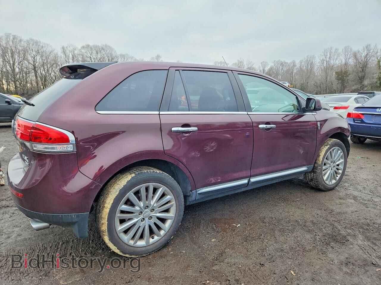 2011 LINCOLN MKX - VIN: 2LMDJ8JKXBBJ10164 - Фото 3