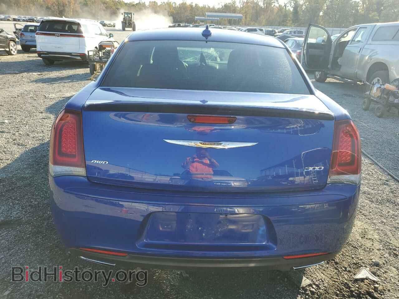 2018 CHRYSLER 300 - VIN: 2C3CCARG9JH279332 - Фото 6