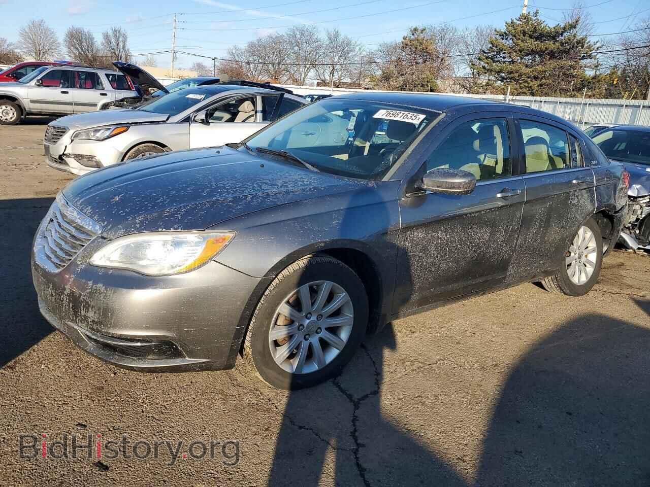 Photo 1C3BC1FB9BN623612 - CHRYSLER 200 2011