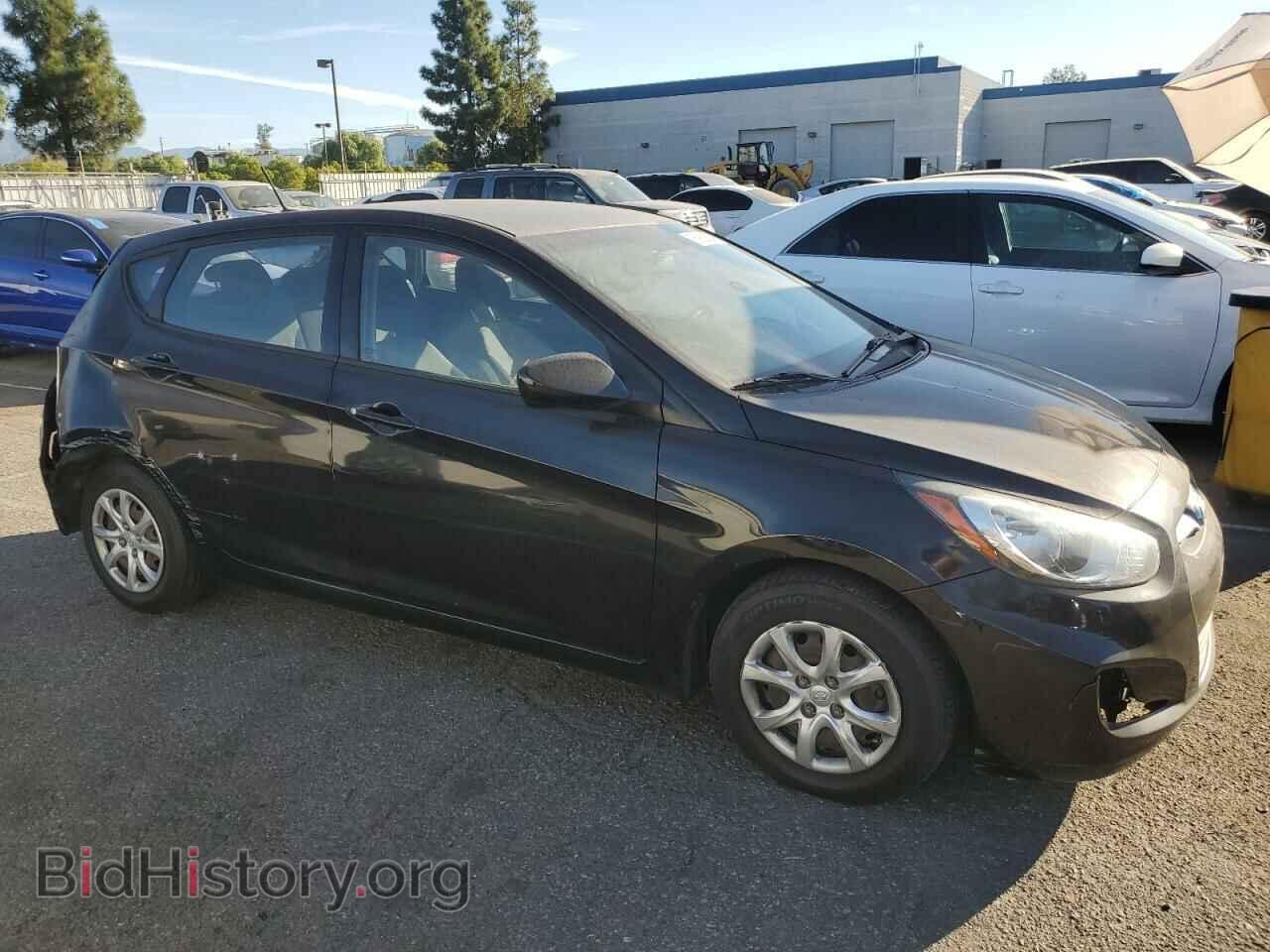 2013 HYUNDAI ACCENT - VIN: KMHCT5AE8DU071632 - Фото 4