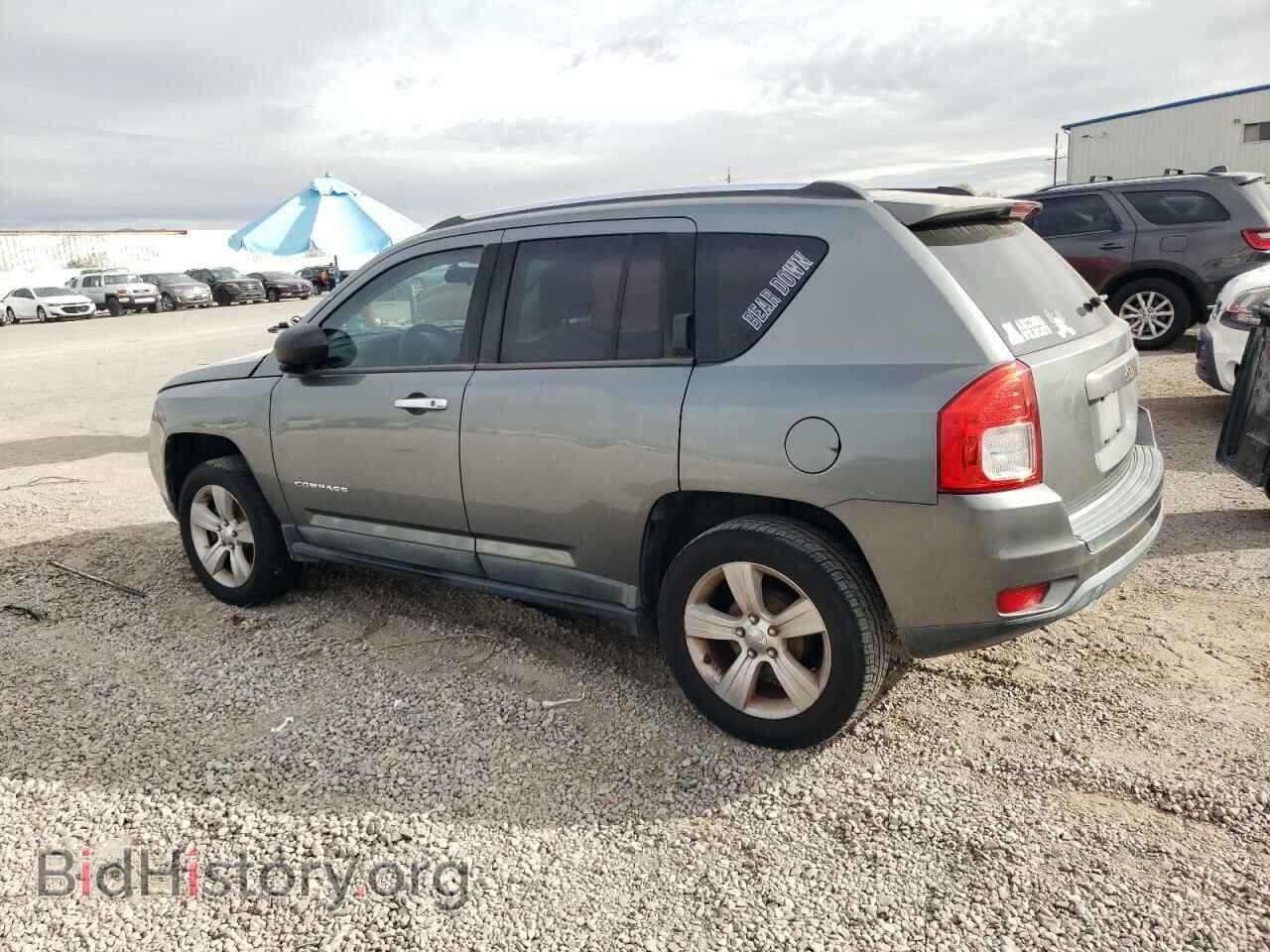 2011 JEEP COMPASS - VIN: 1J4NT1FB0BD236441 - Photo 2