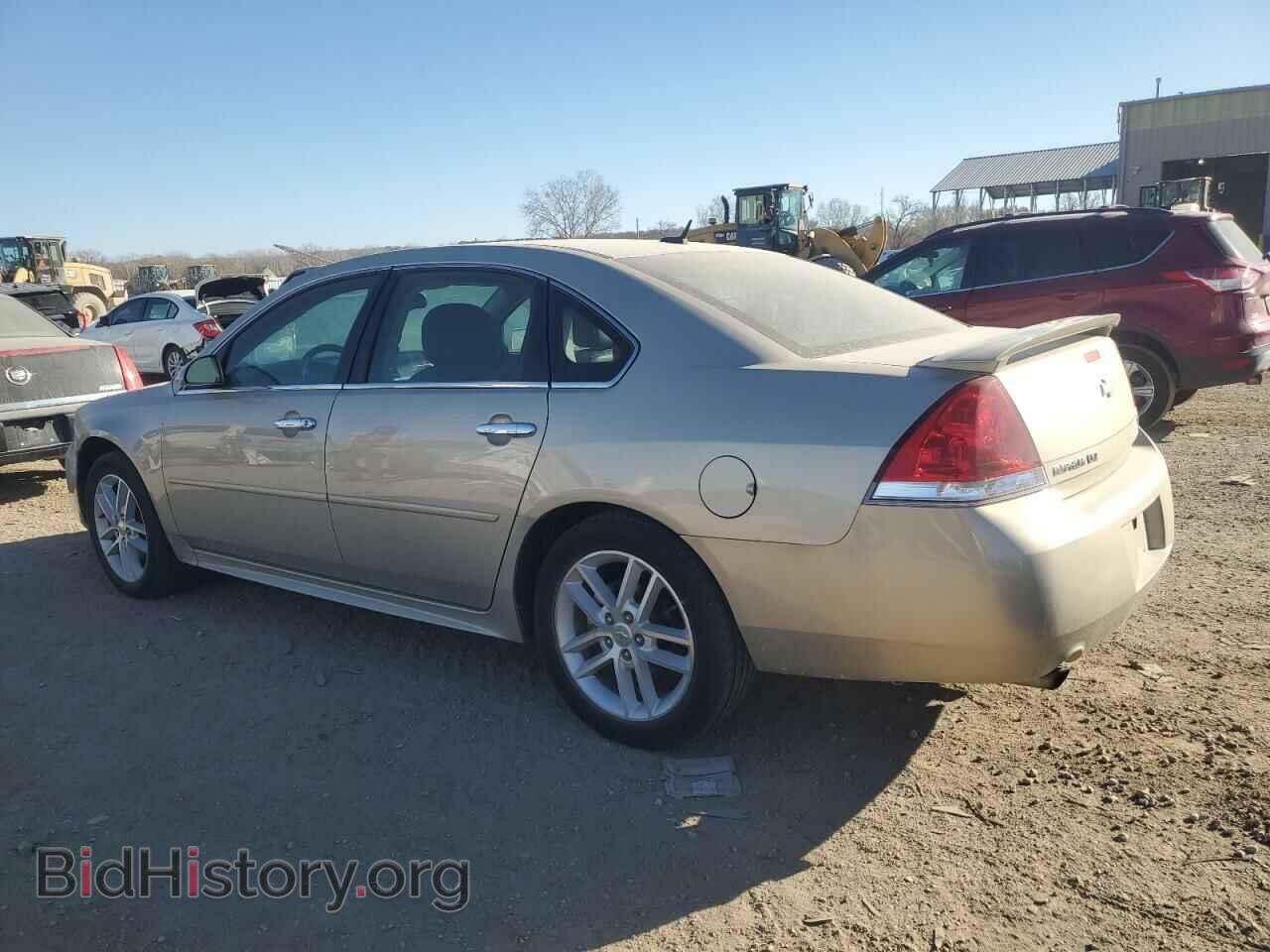 2012 CHEVROLET IMPALA - VIN: 2G1WC5E36C1100123 - Фото 2