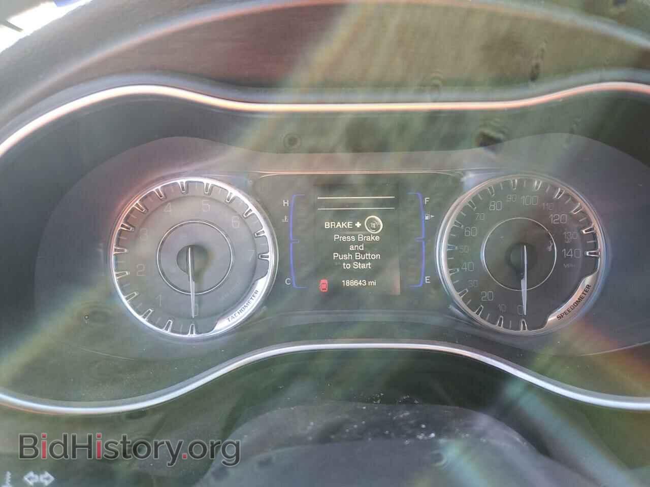 2016 CHRYSLER 200 - VIN: 1C3CCCAB1GN101930 - Фото 9