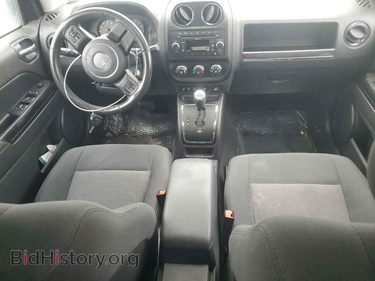 2011 JEEP COMPASS - VIN: 1J4NT1FA0BD253585 - Фото 8