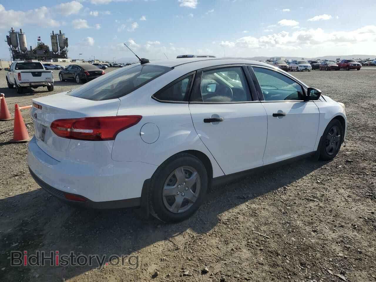 2016 FORD FOCUS - VIN: 1FADP3E25GL234349 - Фото 3