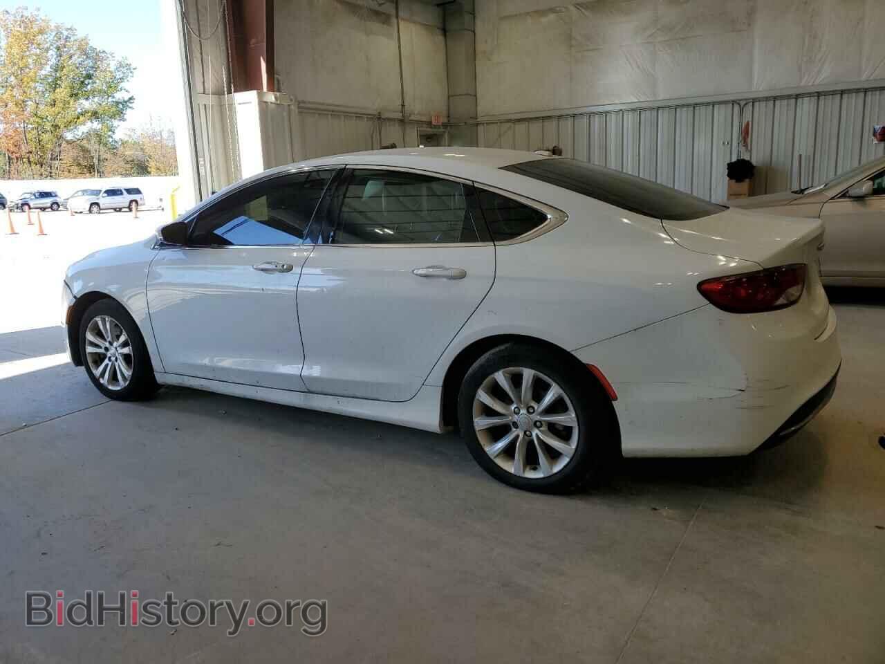 2015 CHRYSLER 200 - VIN: 1C3CCCCB1FN576005 - Photo 2