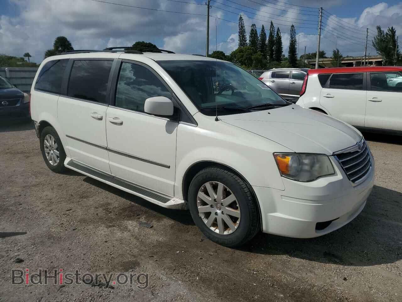 2010 CHRYSLER MINIVAN - VIN: 2A4RR5D16AR170507 - Фото 4
