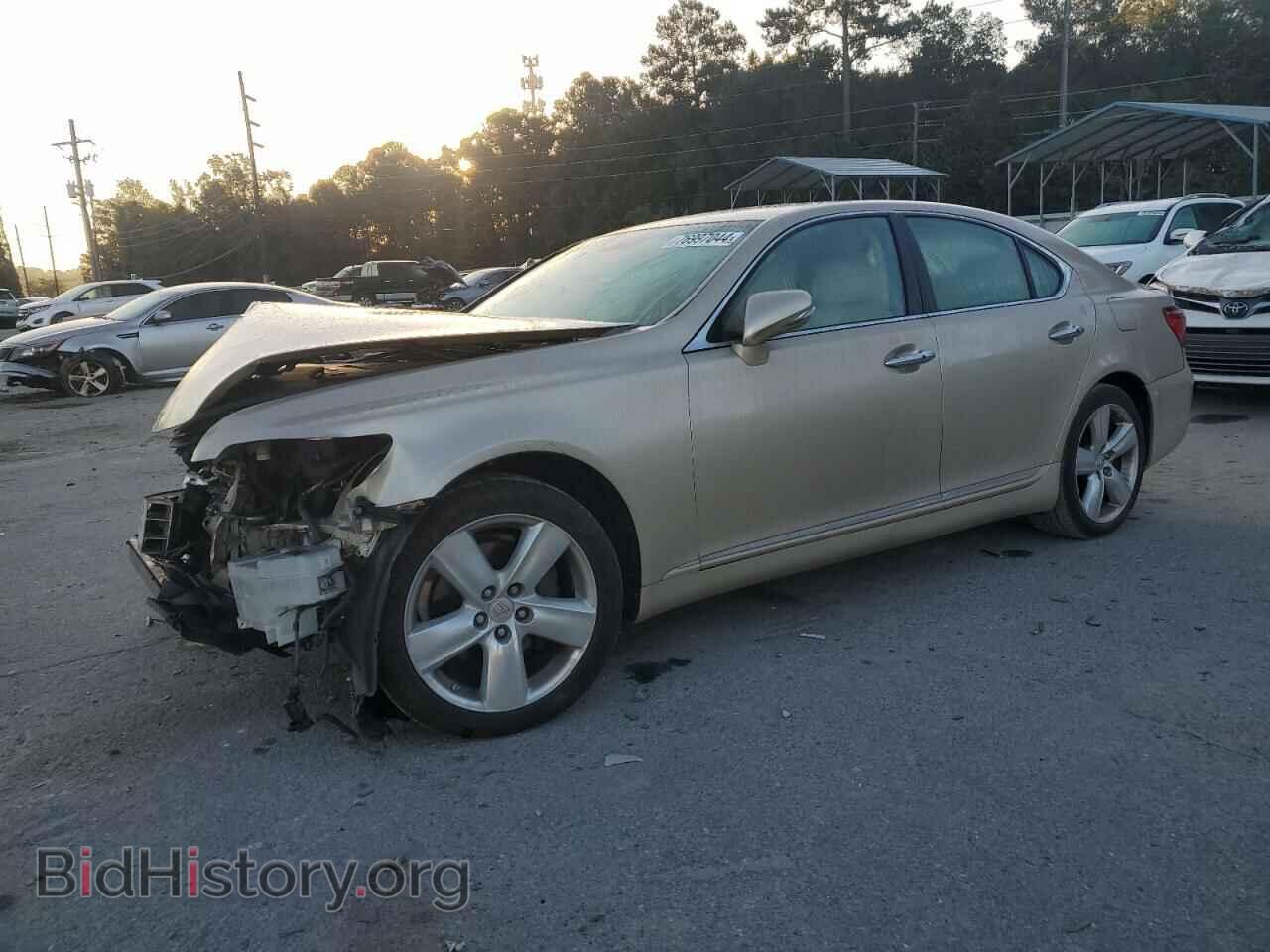 Photo JTHBL5EF3B5101872 - LEXUS LS460 2011