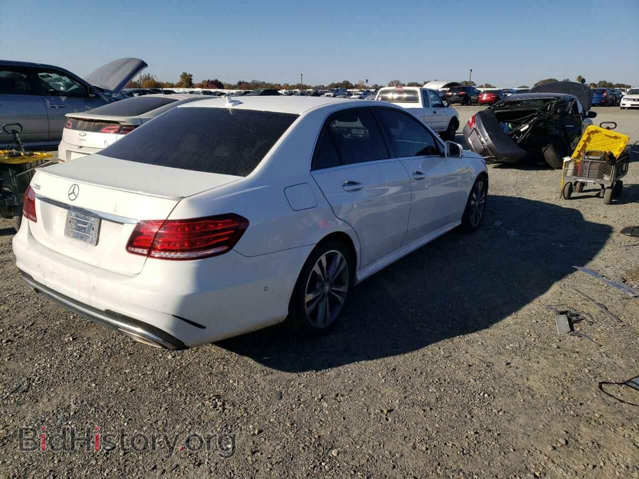 2014 MERCEDES-BENZ E-CLASS - VIN: WDDHF5KB5EA868239 - Фото 3