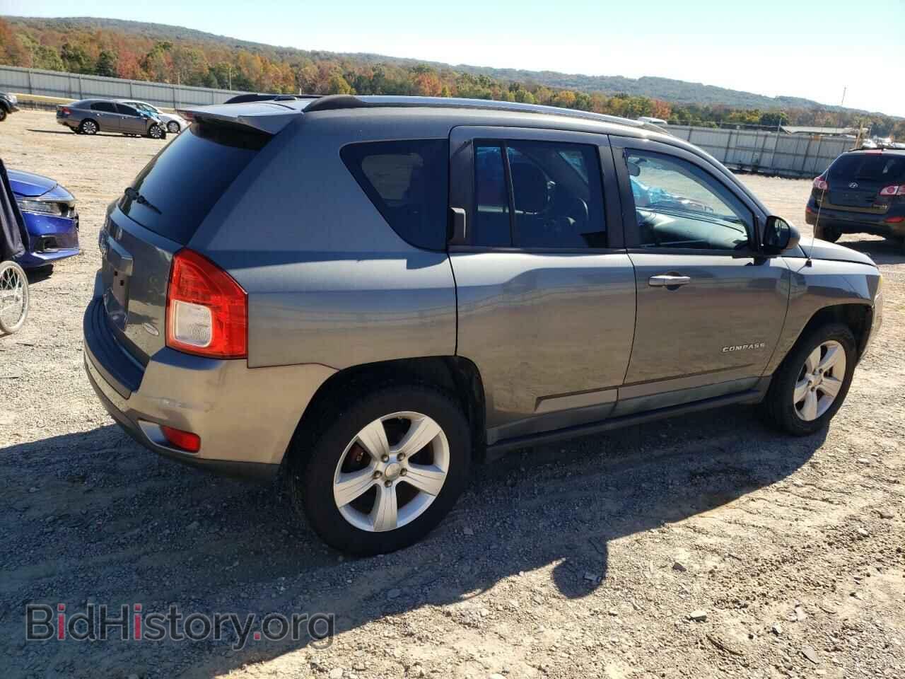 2011 JEEP COMPASS - VIN: 1J4NF1FB2BD282795 - Photo 3